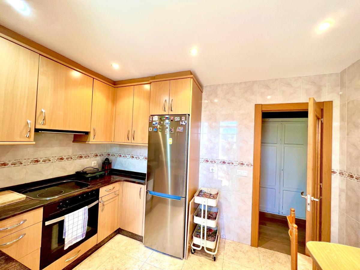 Apartamento Puertu Chicu Con Plaza De Garaje Privada Llanes Ngoại thất bức ảnh